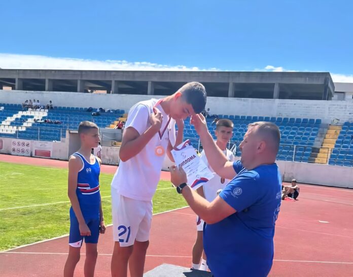 Ugljevički osnovac Filip Jović vicešampion republičkog takmičenja u atletici: Uspjehom promoviše zavičaj