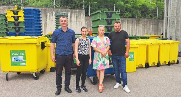 LOPARE: KONTEJNERI I KANTE ZA PROJEKAT „RAZVRSTAVANjA KUĆNOG OTPADA“