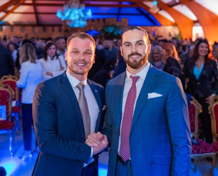 Miloš Stanišić izabran za predsjednika Gradskog odbora PSS Bijeljina (foto,video)