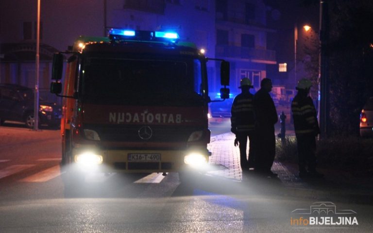 Gori pilana u Dazdarevu, vatrogasci na terenu