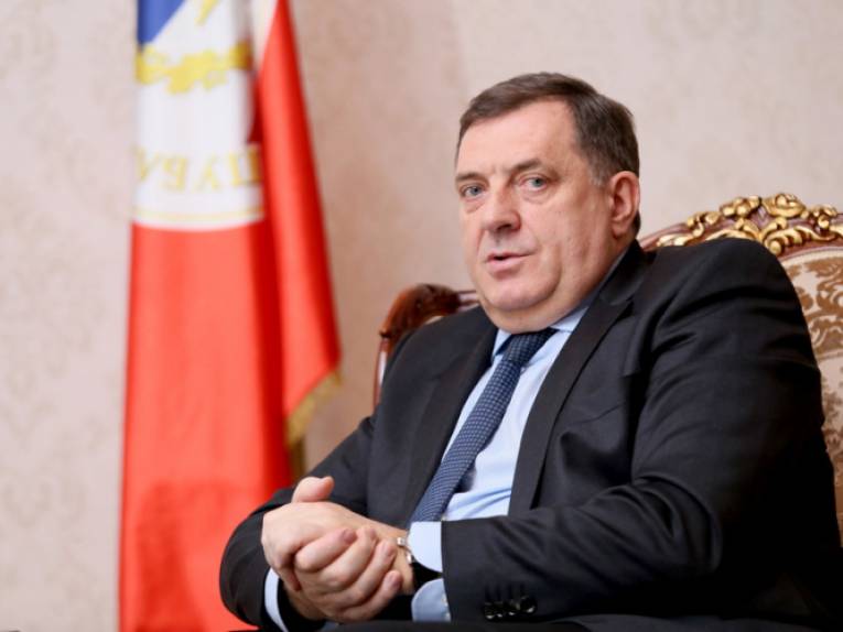 SNSD neće praviti koaliciju sa PDP