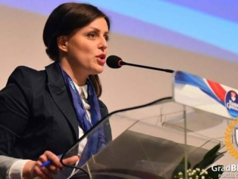 Lažni Bošnjaci i Srbi na listama