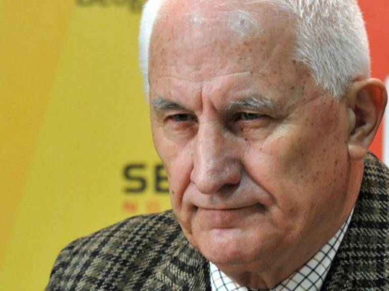 Bećkoviću zabranjen ulaz u Crnu Goru