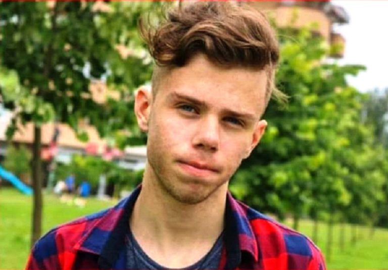 HITNO POTREBNA TRANSPLANTACIJA BUBREGA Za pomoć Luki Milivojcu od 1. novembra humanitarni broj