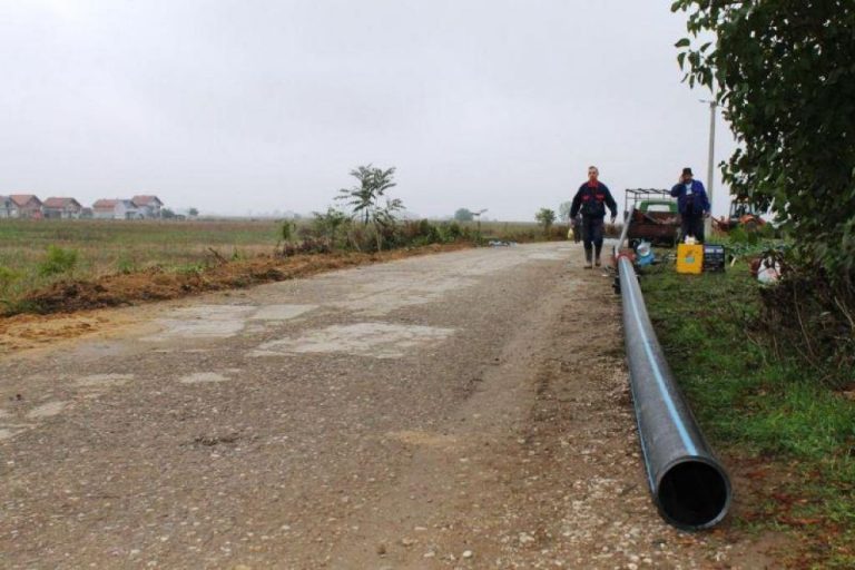 Za proširenje vodovodne mreže 156.745 KM