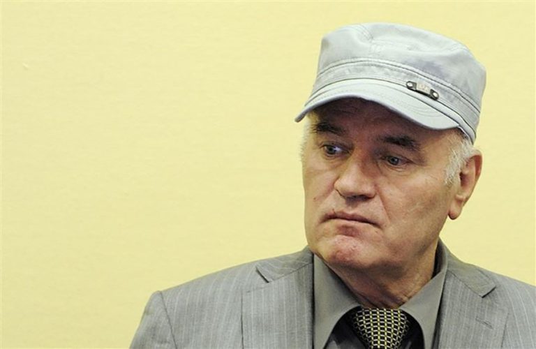 POŽALIO SE NA LOŠE ZDRAVLJE Mladić: Vrijeme provodim u krevetu, U BOLOVIMA