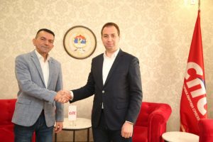 BIVŠI SARADNIK PROTIĆ (SPS) UDARIO NA ĐOKIĆA?! “Isti kriterijumi moraju da važe za sve” (foto) 3 protic selak67