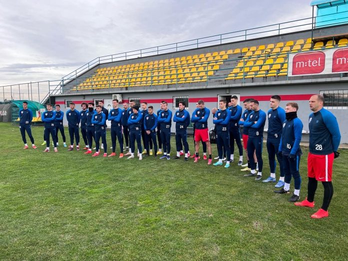 DDFAB2A7-B477-4912-8FDB-8F860315901B