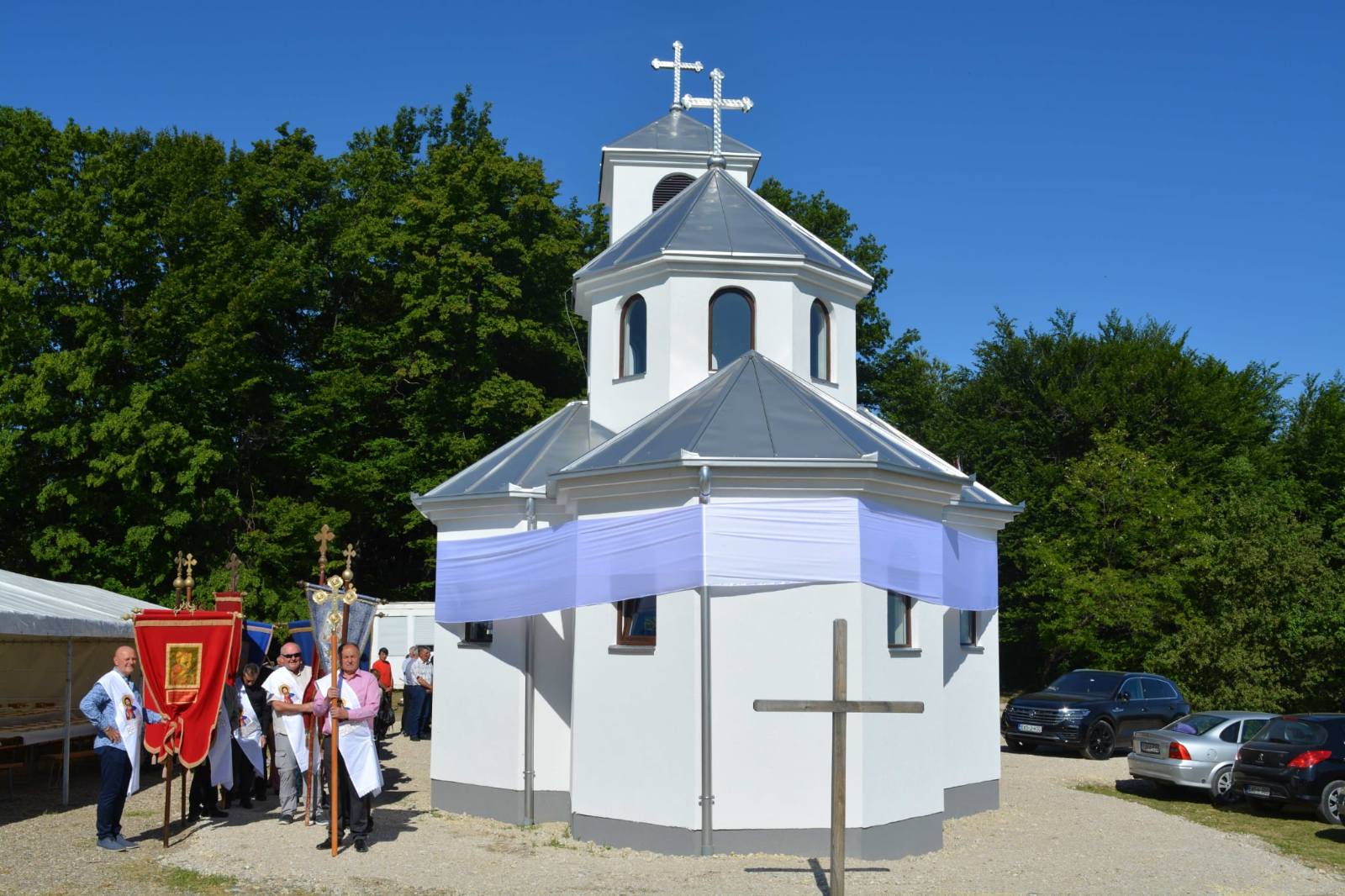 IMG 4cb5393100f27270f05f0a39f957bf28 V