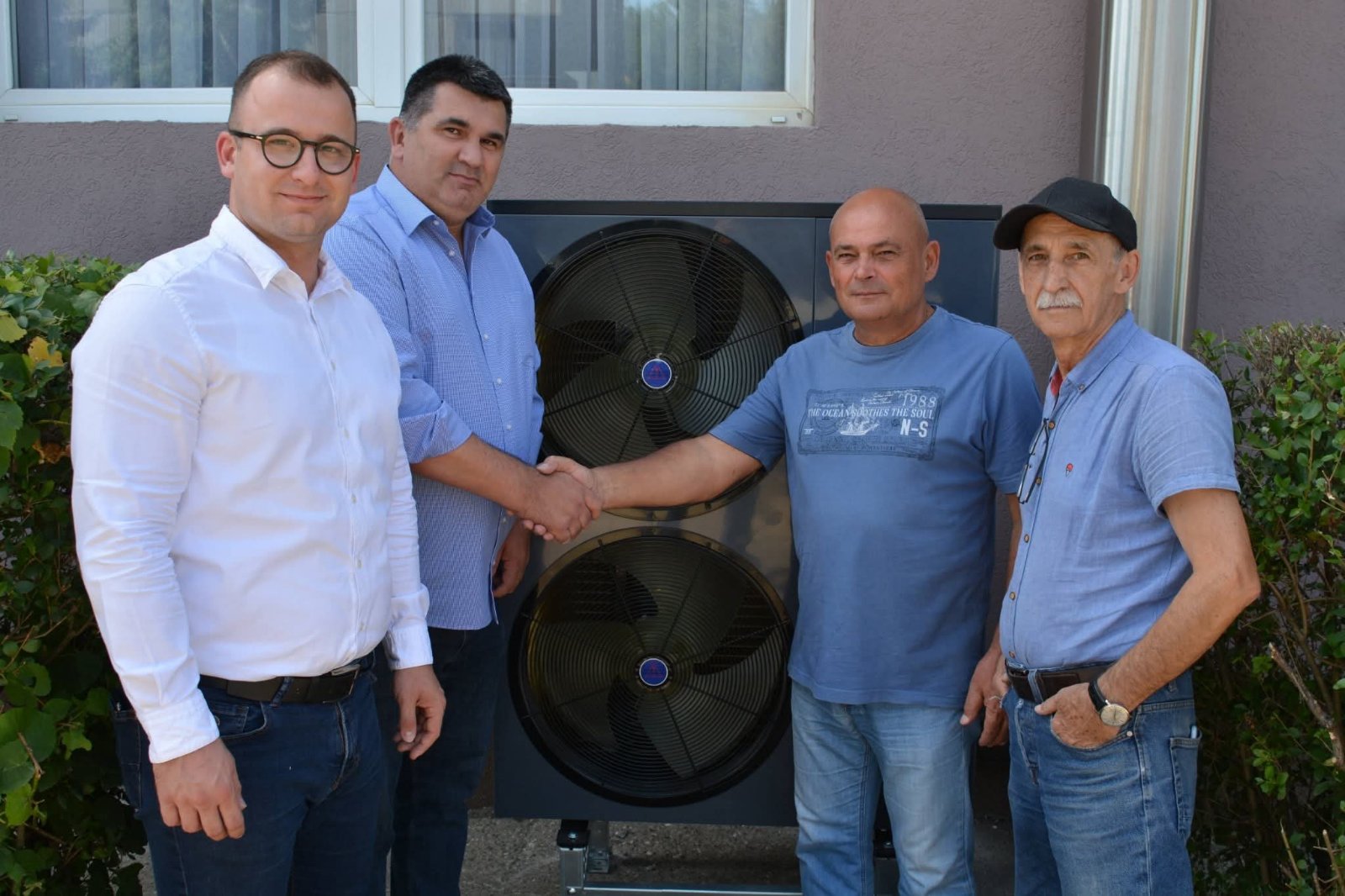 IMG 98867ce586b43d75af5ccf7d8e44d18a V