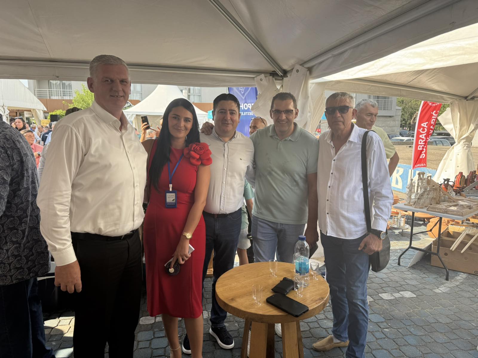 PDP na Sajmu šljive u Ugljeviku: Podrška malim proizvođačima i očuvanju tradicije (foto) 6 viber slika 2025 08 17 17 08 31 349