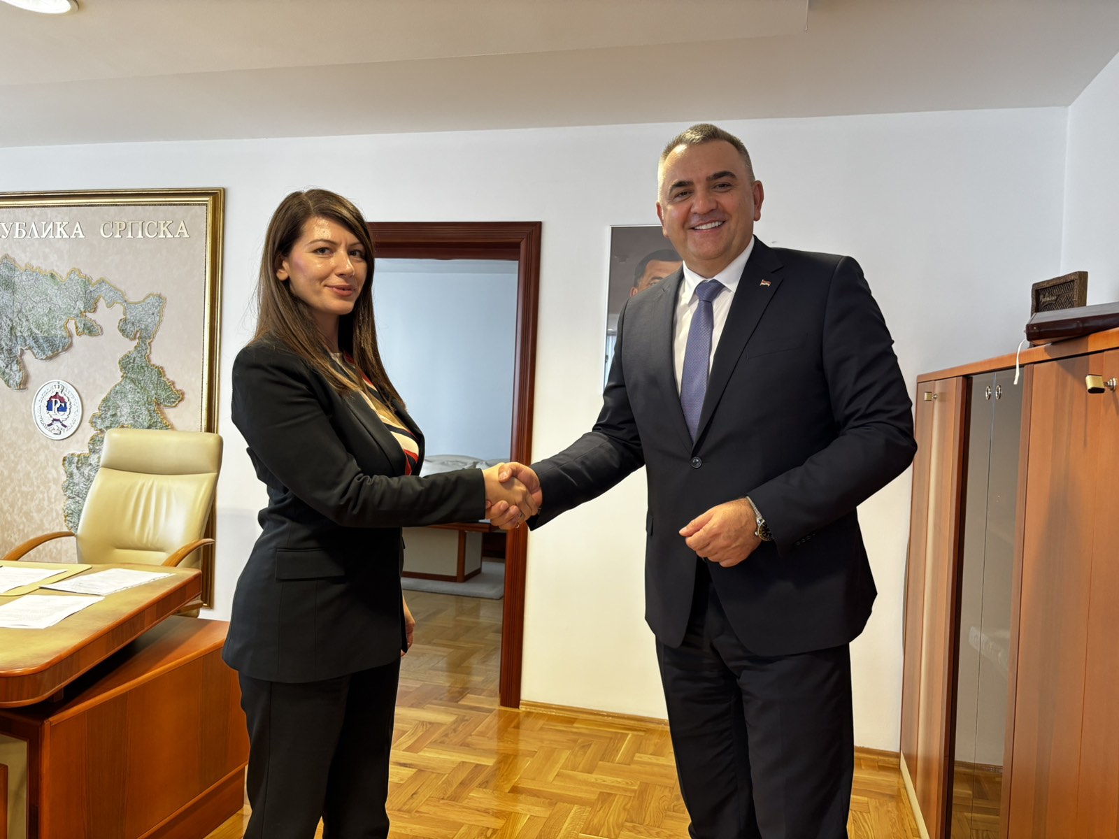 Minic pripompredaja1156fcd0a3 V