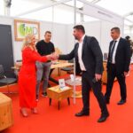 img 1928660