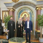 Ugljevik njeguje odličan odnos sa Crkvom: Mitropolit Fotije ugostio načelnika Gajića i namjesnika Tešića (foto) 1 1000110547