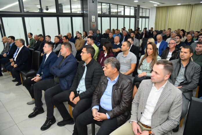 574322971_1254652936701853_1566791940999341434_n