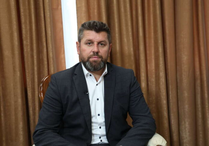 Camil-Durakovic-foto-Nikola-Sekulic-Ringier-2-872x610