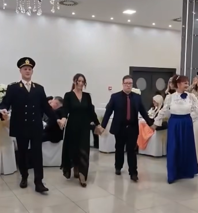 Bijeljinski bal oživio duh Dučića i Magde: Veče elegancije, poezije i humanosti (foto) 9 bal3