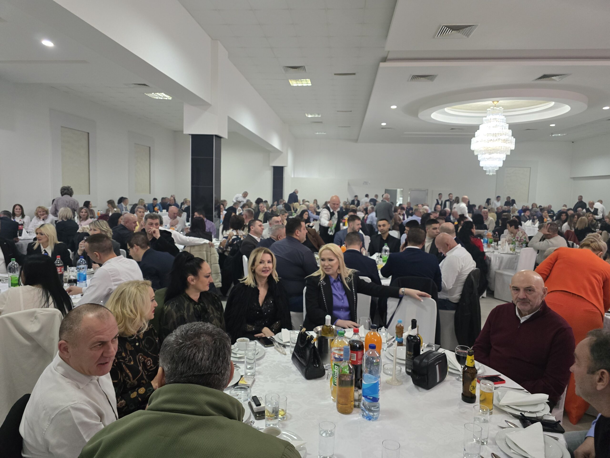 USKORO: 9. Druženje Tuzlaka u Bijeljini – ''Poštujmo jedni druge, njegujući tradiciju i običaje'' (foto,video) 11 druzenje tuzlaka bijeljina2