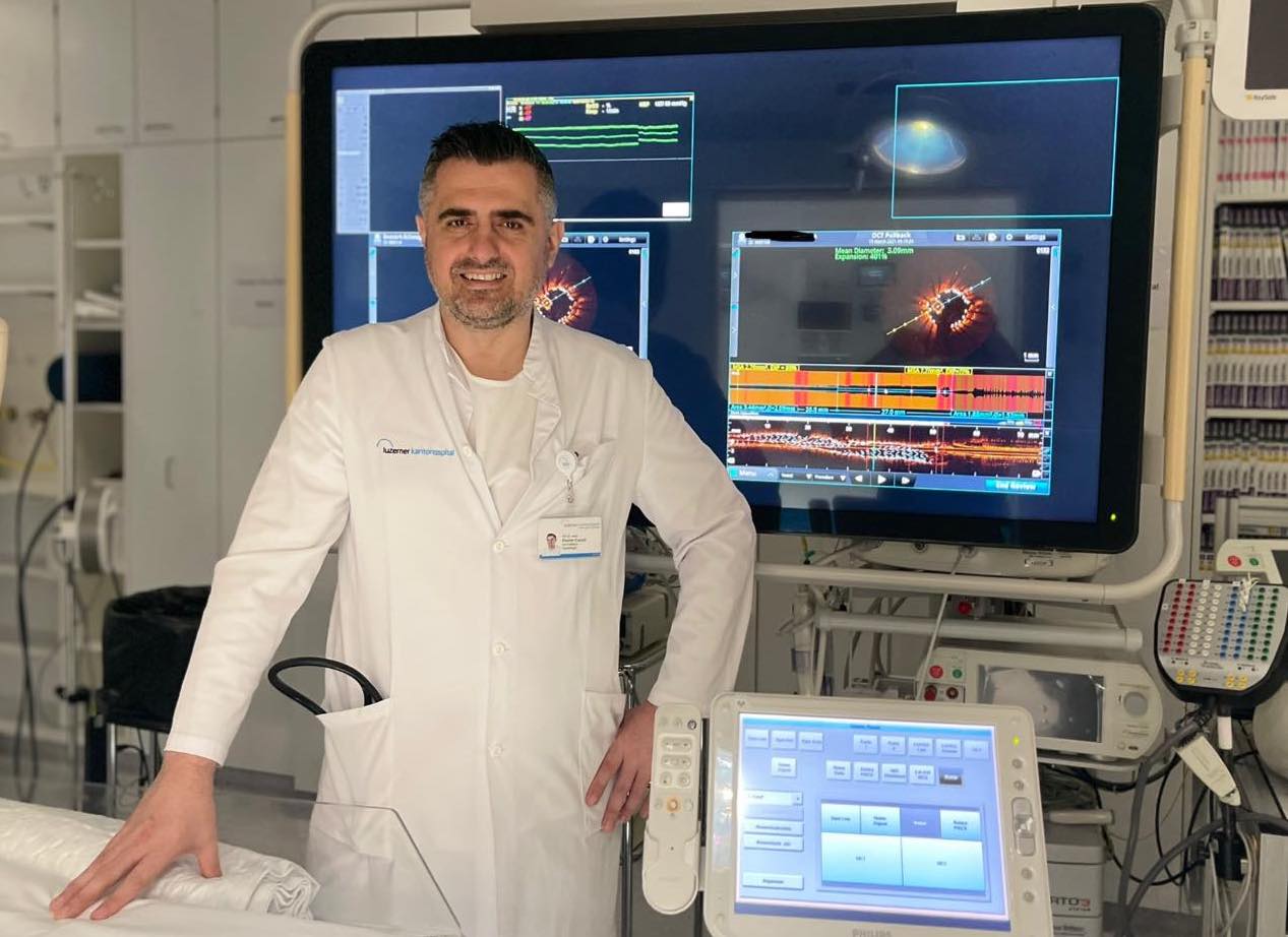 BIJELJINA: Dr Aleksandar Janjičić usavršavao najkompleksnije kardiološke procedure u Švajcarskoj (foto) 17 596821806 1299432125532380 760844879960222005 n