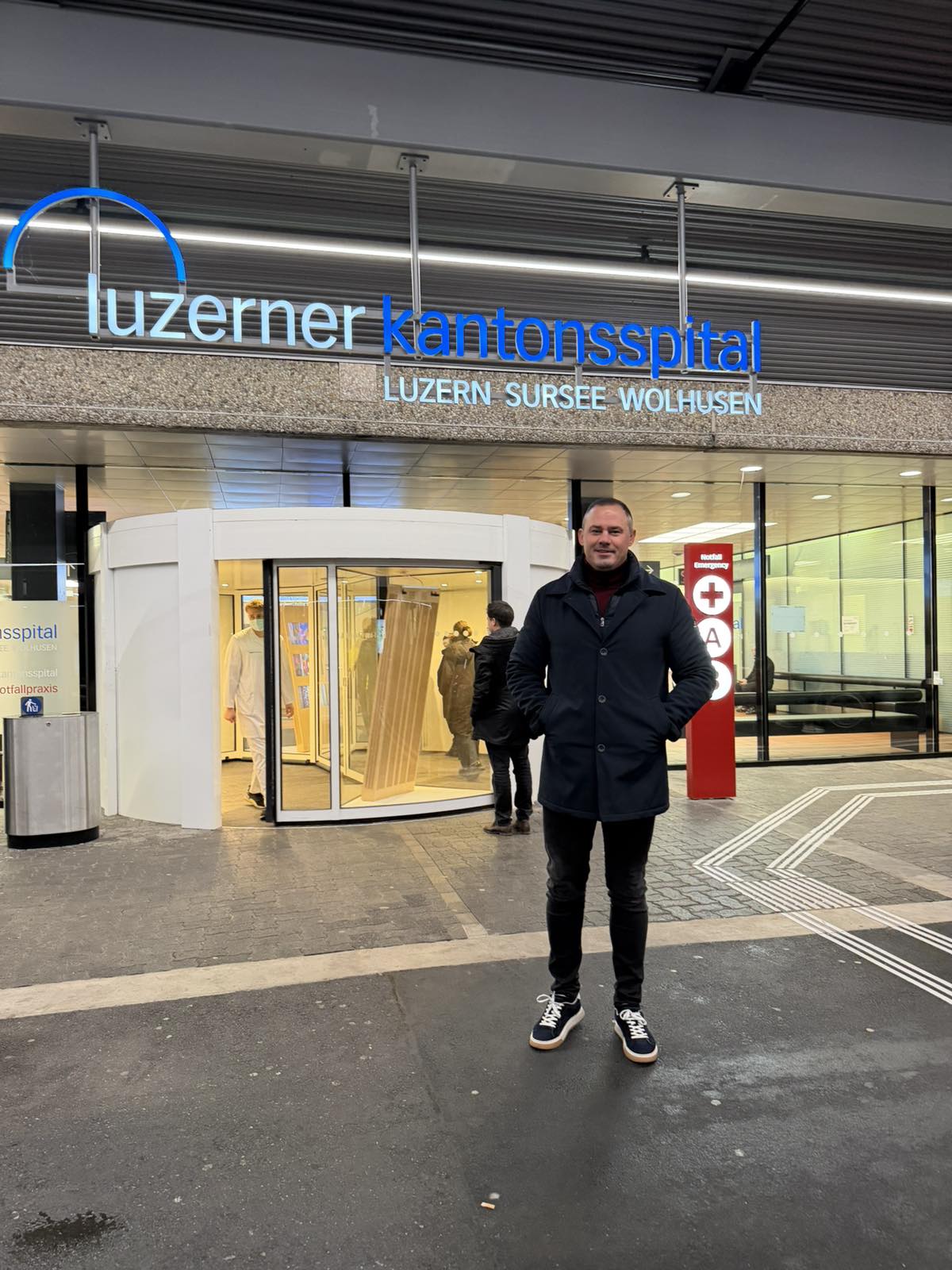 BIJELJINA: Dr Aleksandar Janjičić usavršavao najkompleksnije kardiološke procedure u Švajcarskoj (foto) 15 janjicicic francuska5