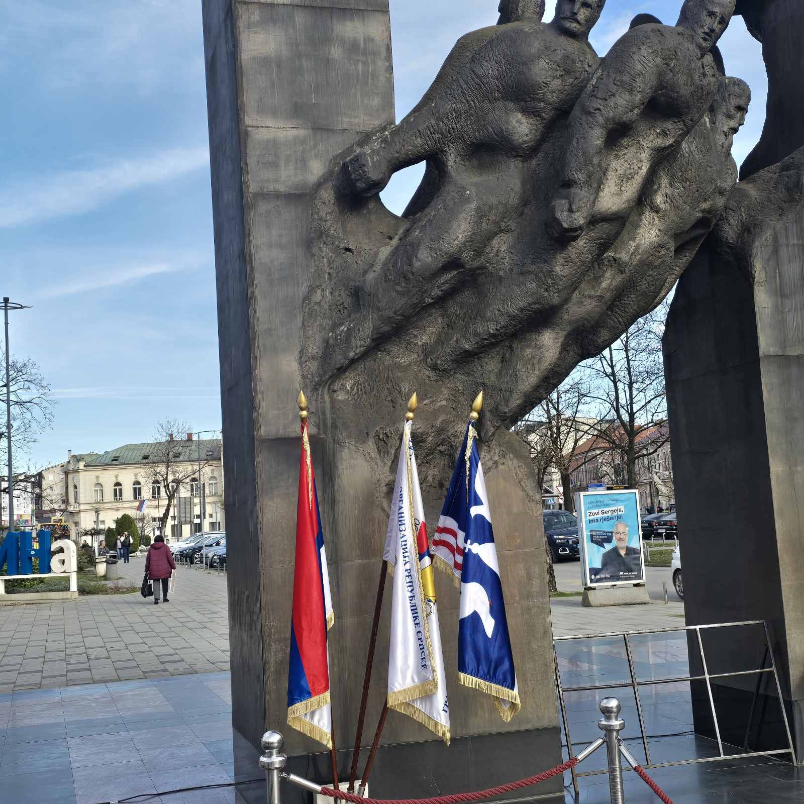 trtg zastava spomeniku