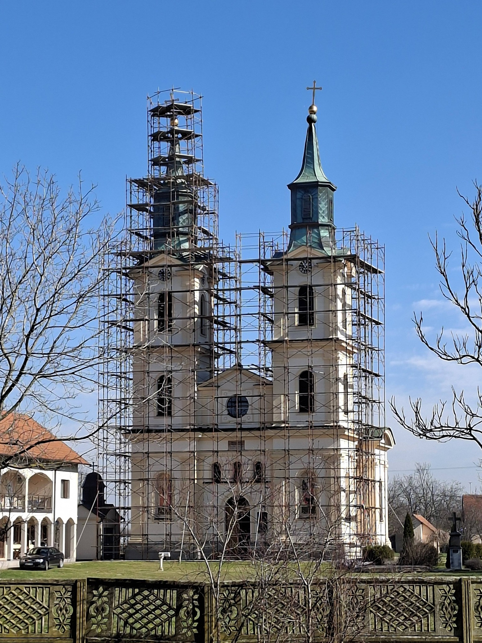 BIJELJINA: Poziv vjernicima i ljudima dobre volje - nastavlja se obnova Hrama Svetog Arhangela Mihaila u Brocu (foto) 5 644677009 1364210869064722 3537445741961947244 n