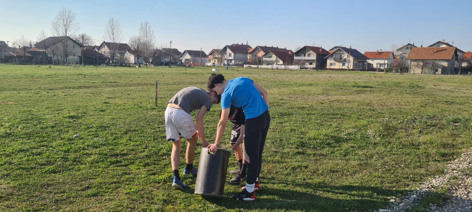 IMG 8c8bbcc1e055e224f21752b00cc168f6 V