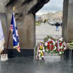 trg spomenik bijeljina cvijecei6