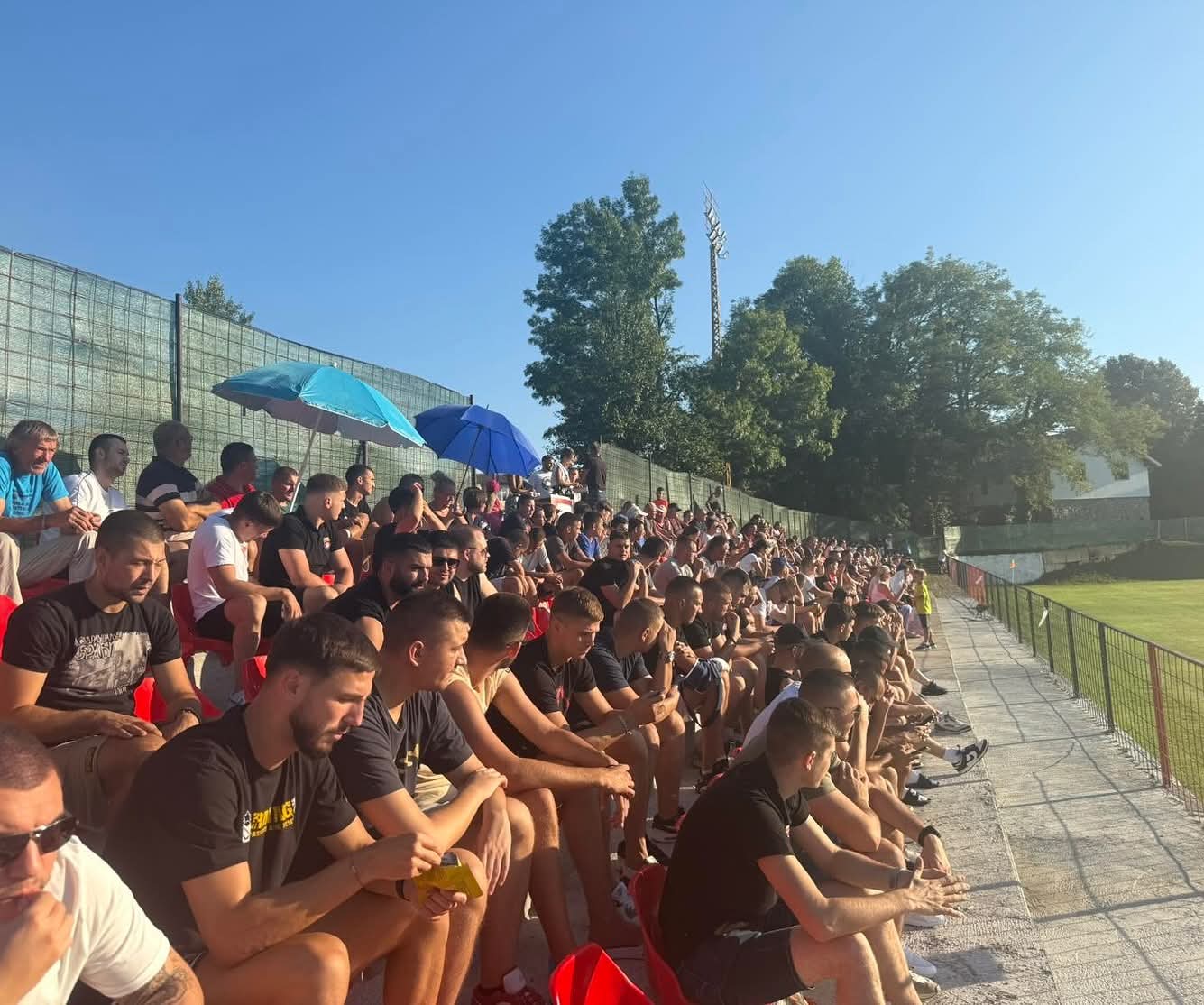 IMG dc86c9e15ac7d8df6706135d3494de87 V