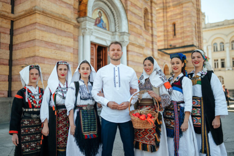 STANIVUKOVIĆ: Neka nas Vaskrs nauči vjeri, ljubavi, slozi i zajedništvu